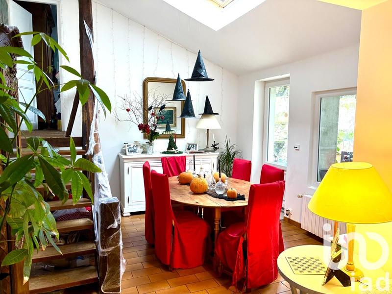 Maison - 124 m² - 7 pièces