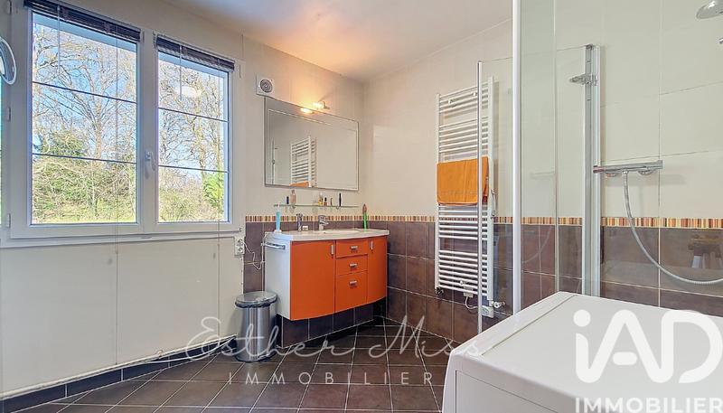 Maison - 160 m² - 8 pièces