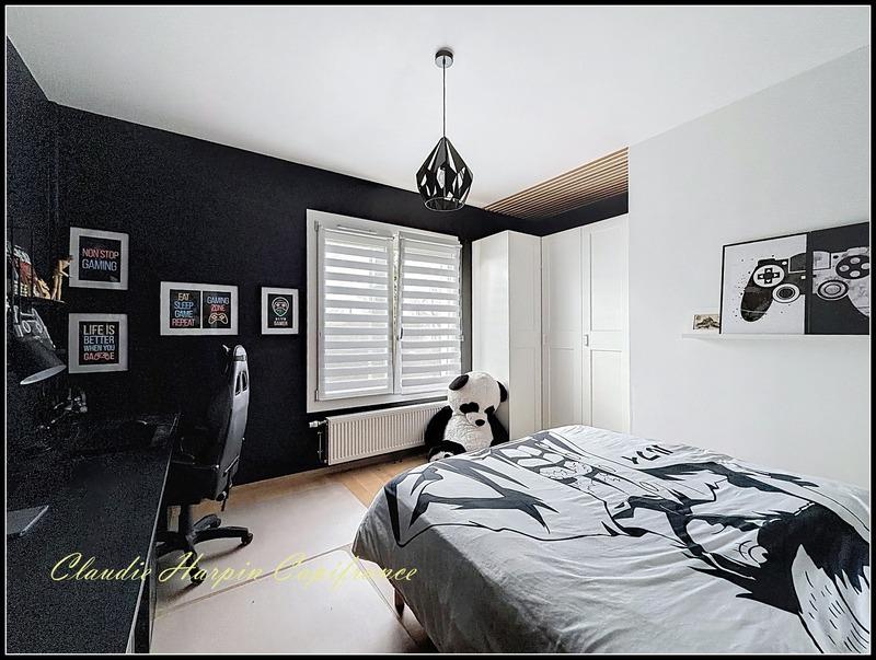 Maison - 180 m² - 6 pièces