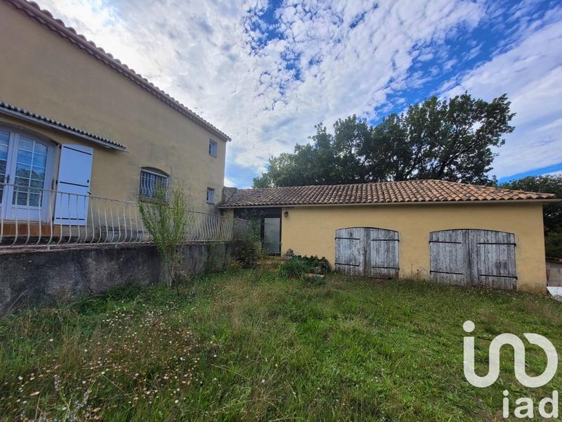 Maison - 200 m² - 7 pièces