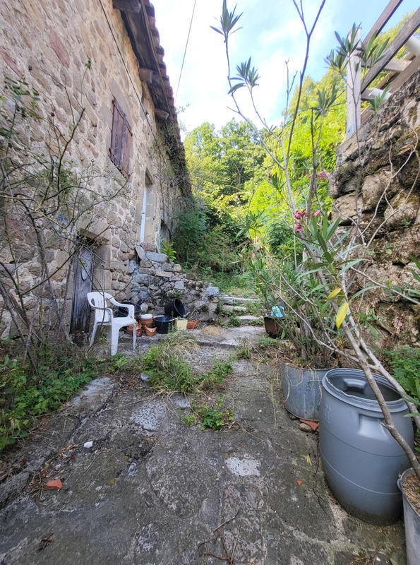 Maison - 200 m² - 6 pièces