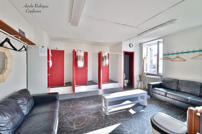 Local commercial - 425 m² - 7 pièces