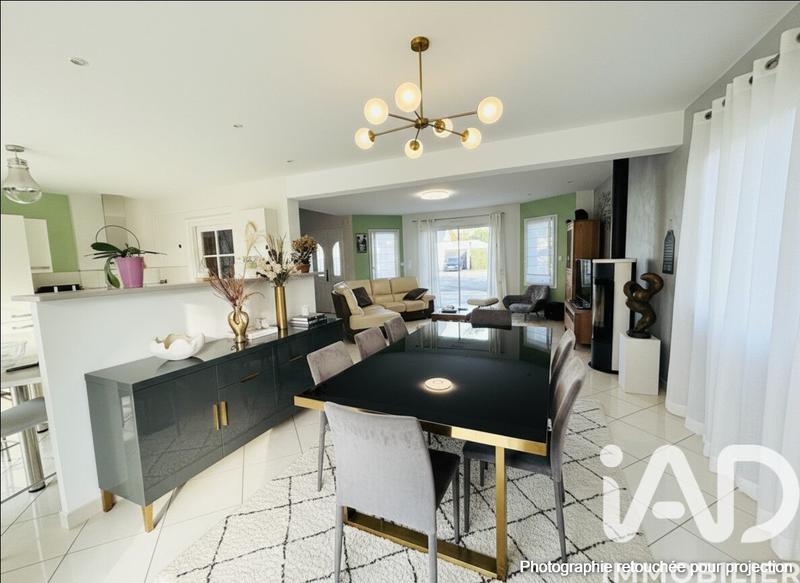 Maison - 179 m² - 7 pièces