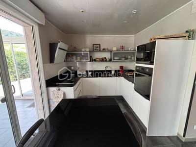 Maison - 127 m² - 6 pièces