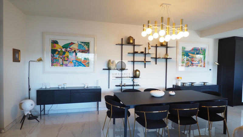 Appartement - 150 m² - 5 pièces