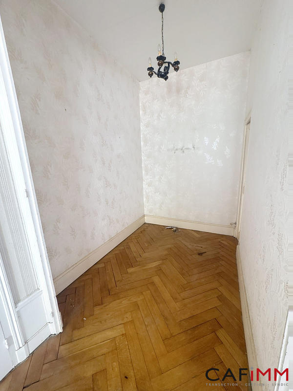 Appartement - 77 m² - 3 pièces