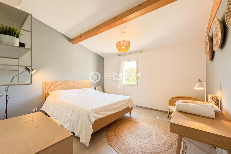 Villa - 181 m² - 5 pièces