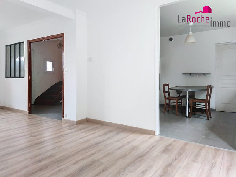 Maison traditionnelle - 95 m² - 6 pièces