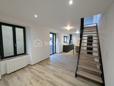 Maison - 79 m² - 4 pièces