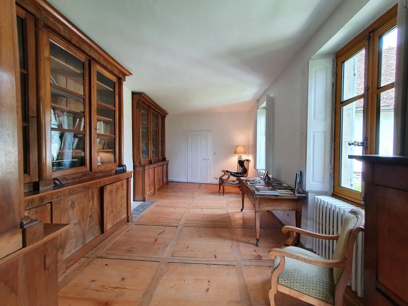 Maison bourgeoise - 500 m² - 15 pièces