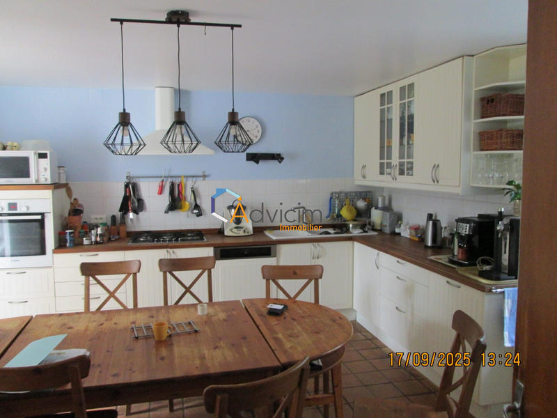 Maison ancienne - 300 m² - 10 pièces