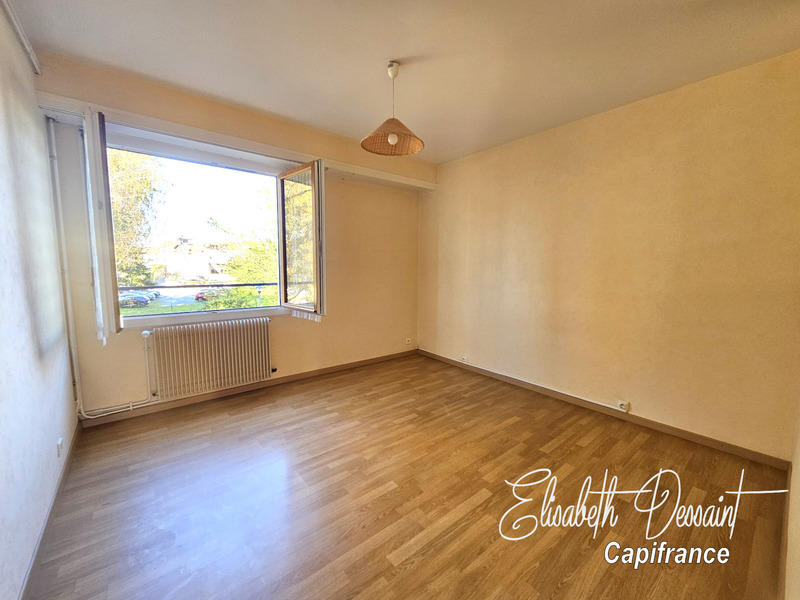 Appartement - 85 m² - 4 pièces
