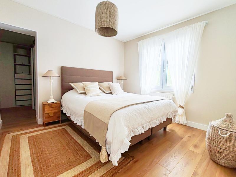 Maison - 141 m² - 7 pièces