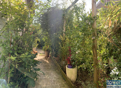 Maison - 180 m² - 6 pièces