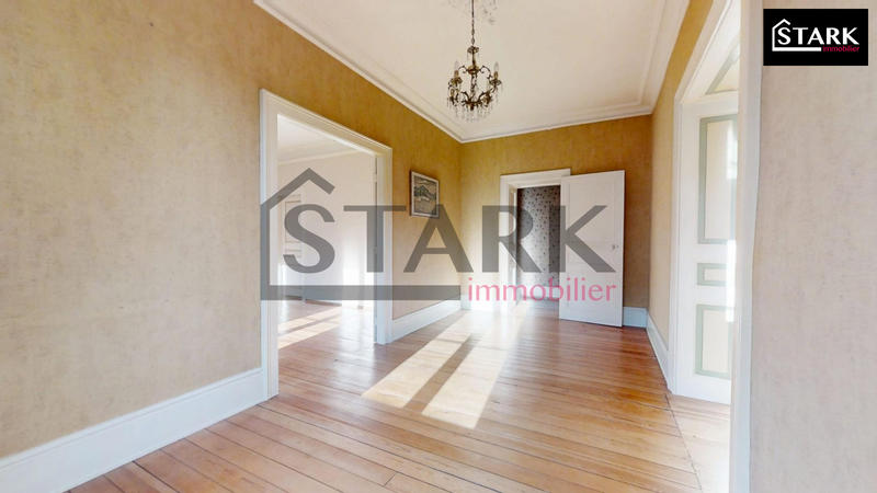 Appartement - 130 m² - 5 pièces