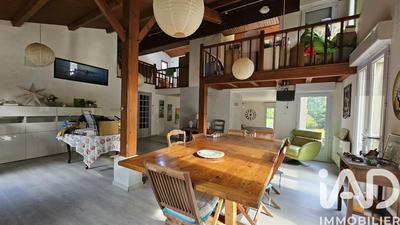 Maison de village - 203 m² - 7 pièces