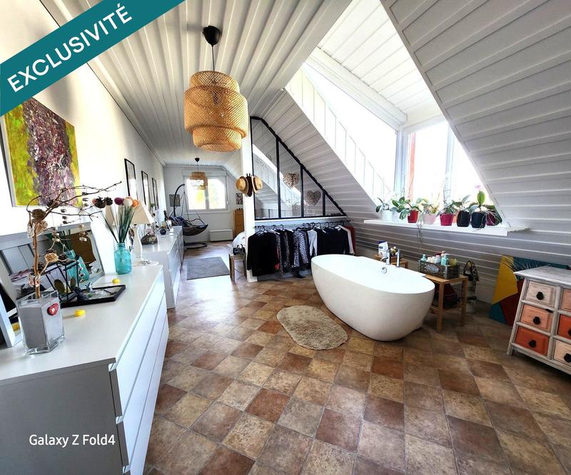 Duplex - 166 m² - 5 pièces