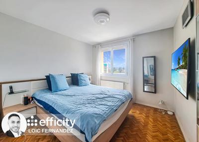 Appartement - 104 m² - 5 pièces