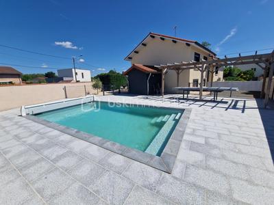 Maison traditionnelle - 130 m² - 5 pièces