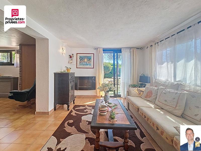 Villa - 183 m² - 6 pièces