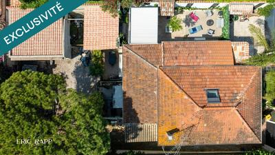 Maison - 211 m² - 7 pièces