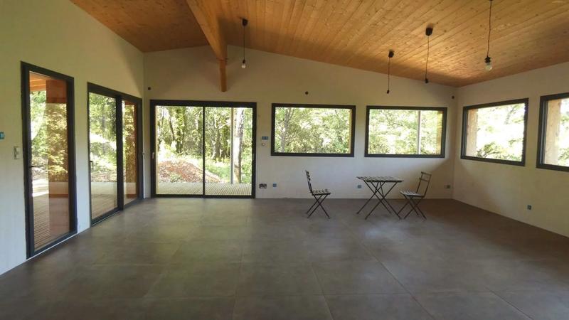 Maison de bois - 149 m² - 6 pièces