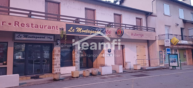 Fonds de commerce - 1 212 m²