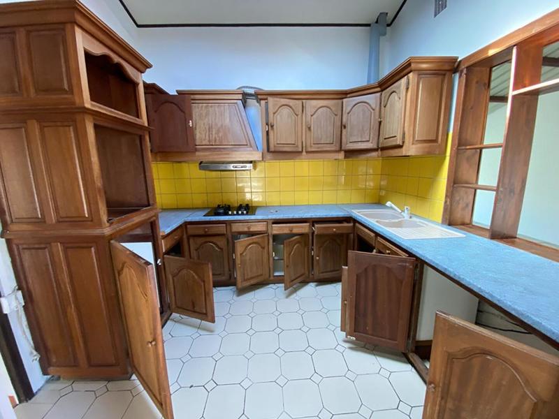 Maison - 165 m² - 6 pièces