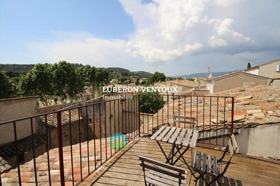 Maison - 230 m² - 8 pièces