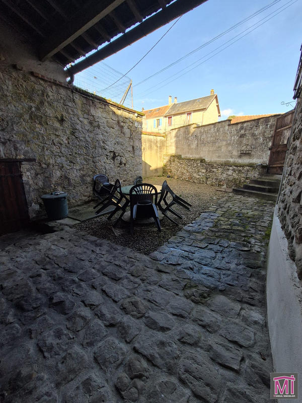 Maison - 126 m² - 7 pièces