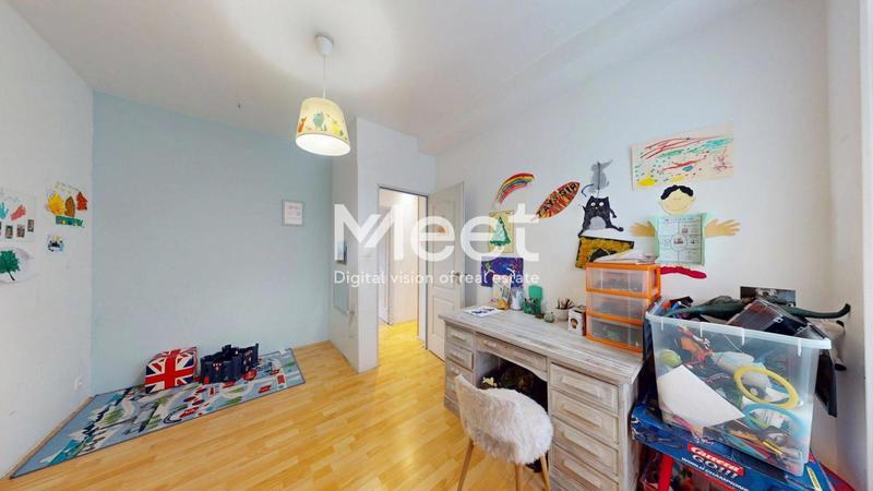 Maison - 175 m² - 7 pièces