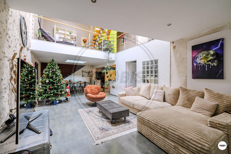 Maison de ville - 150 m² - 6 pièces