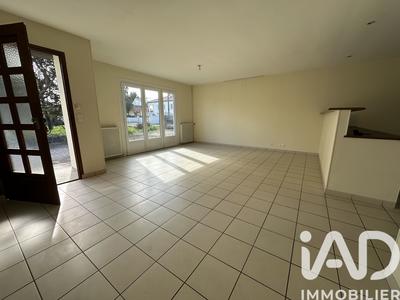 Maison - 92 m² - 4 pièces