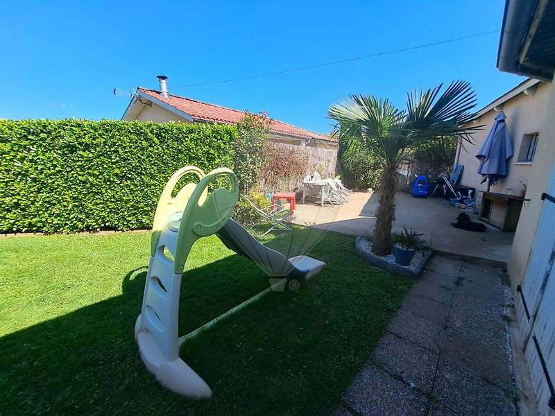 Maison - 82 m² - 3 pièces