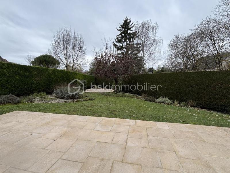 Maison - 135 m² - 7 pièces