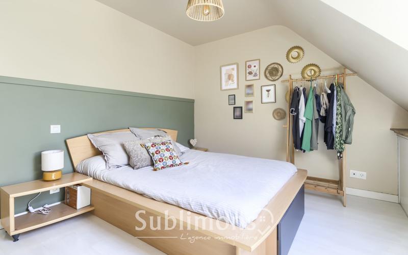 Maison traditionnelle - 116 m² - 6 pièces