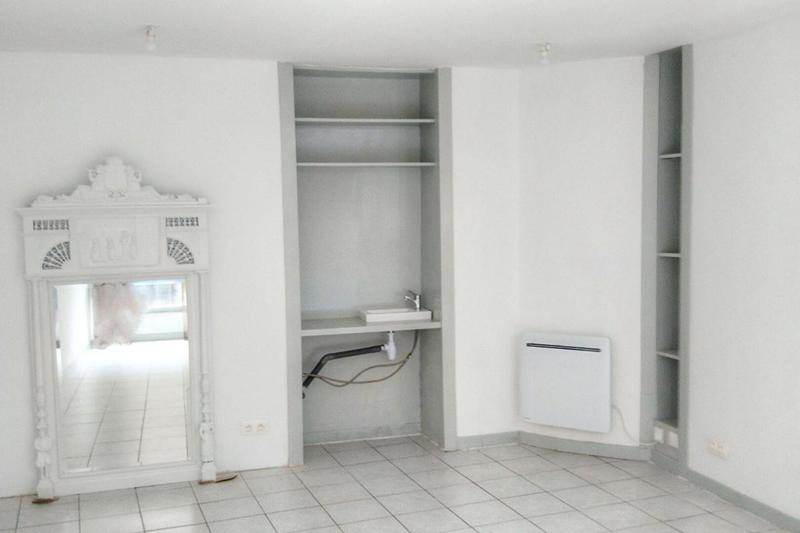 Immeuble - 83 m² - 3 pièces