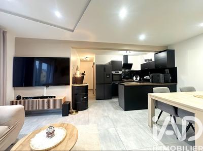 Appartement - 70 m² - 3 pièces