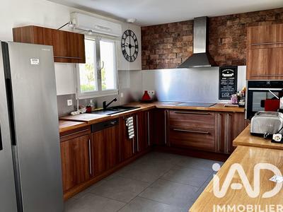 Maison - 140 m² - 7 pièces