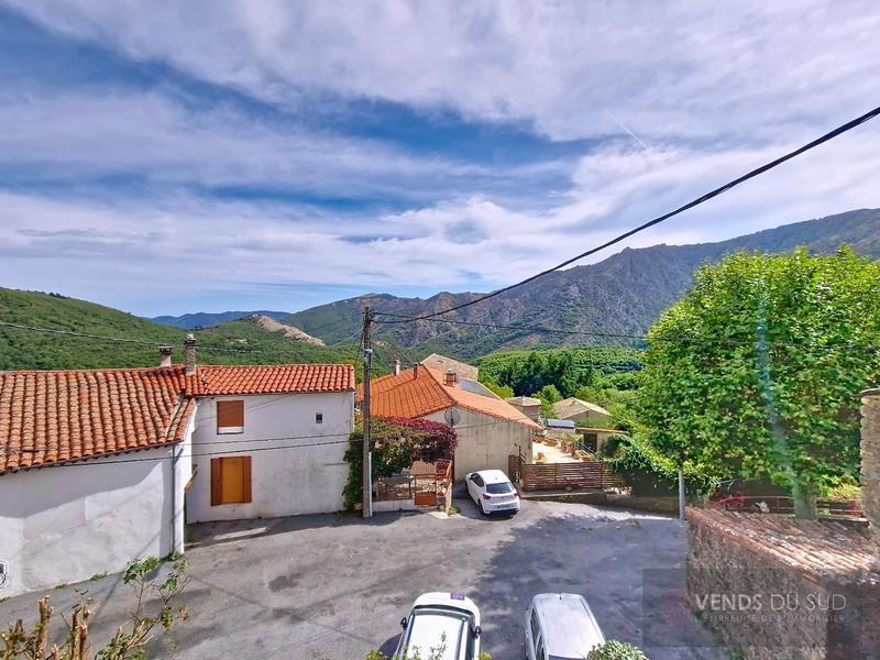 Maison de village - 93 m² - 5 pièces