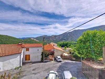 Maison de village - 93 m² - 5 pièces