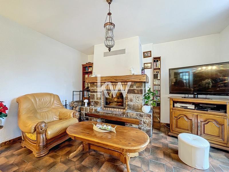 Maison ancienne - 98 m² - 5 pièces