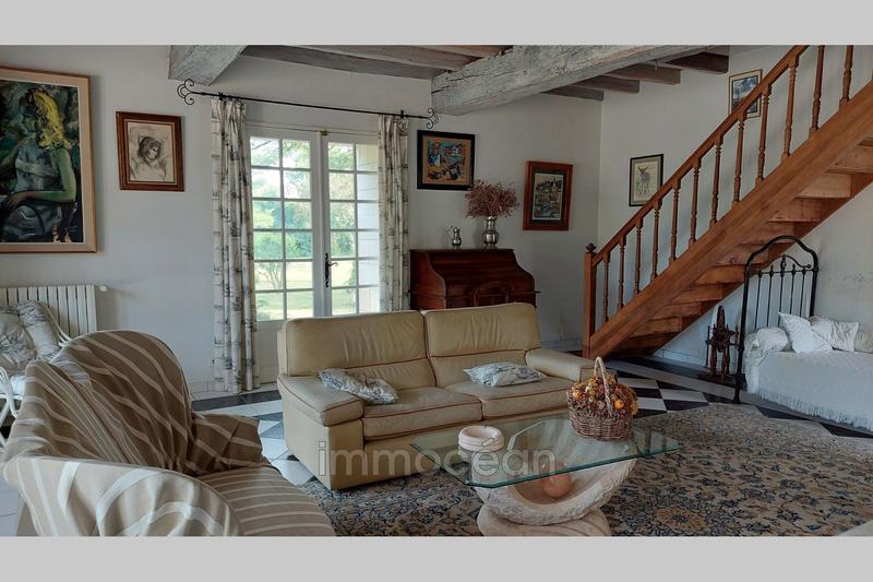 Demeure - 550 m² - 20 pièces