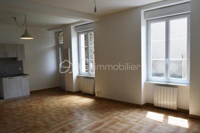 Maison en pierre - 88 m² - 5 pièces