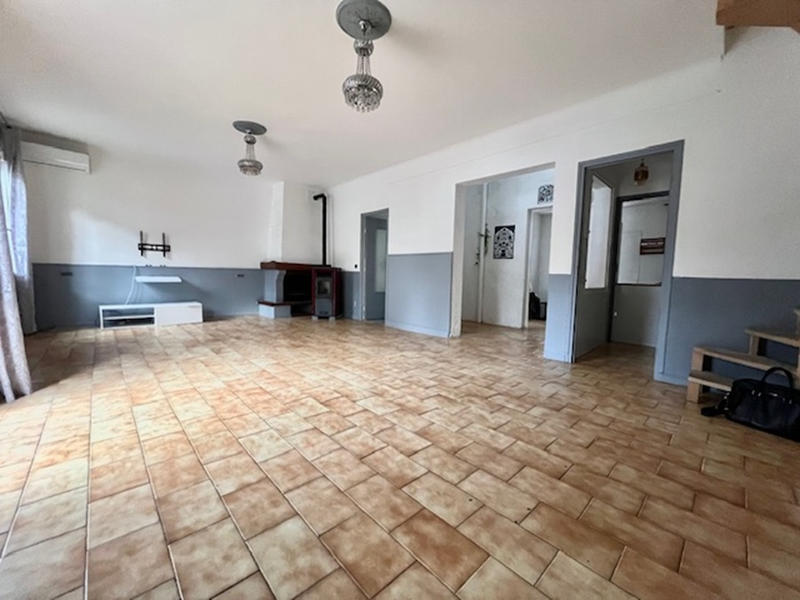 Maison - 95 m² - 5 pièces