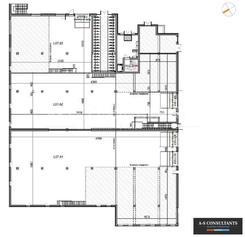Entrepôt - 4 363 m²