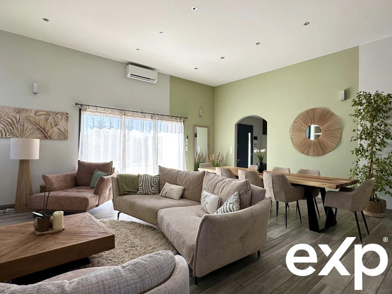 Villa - 187 m² - 13 pièces