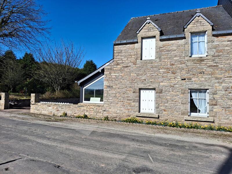 Maison - 147 m² - 7 pièces