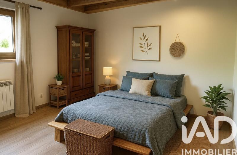 Maison - 333 m² - 10 pièces