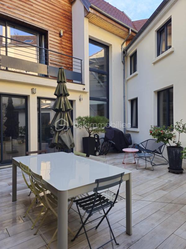 Maison de ville - 149 m² - 6 pièces